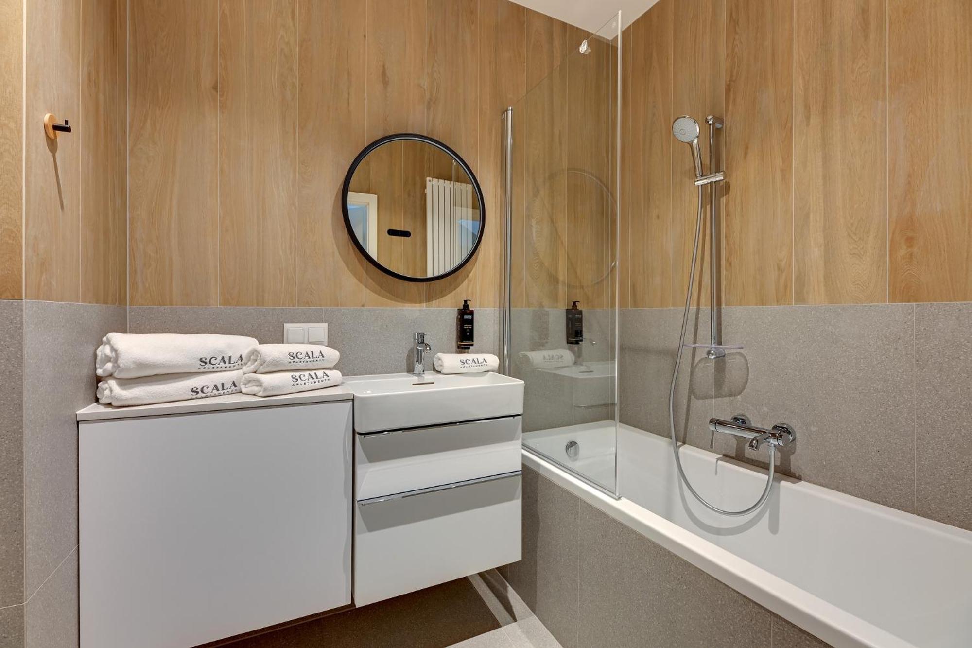 Premiem Cube Apartments In Center By Lion Apartments Гданьск Экстерьер фото